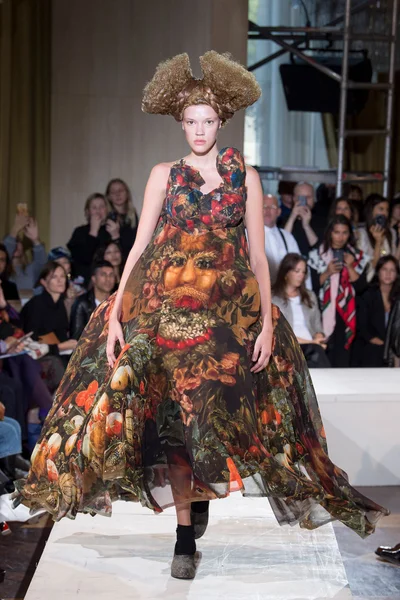 Look 5